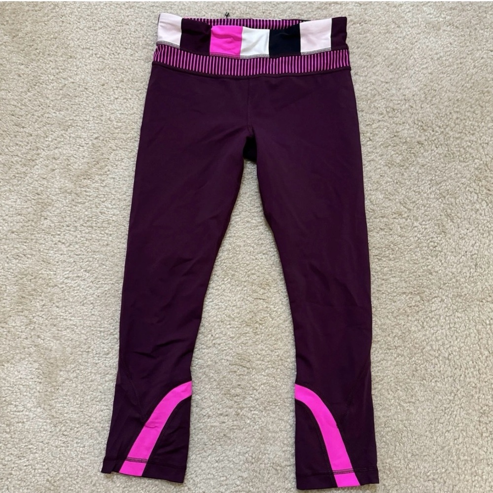 Lululemon Run: Inspire Crop II – Hyper Stripe Raspberry Glo Light, Size 4